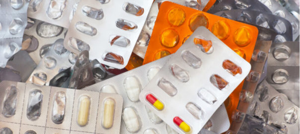 Polacy wciąż nie wiedzą, gdzie należy wyrzucać przeterminowane leki
